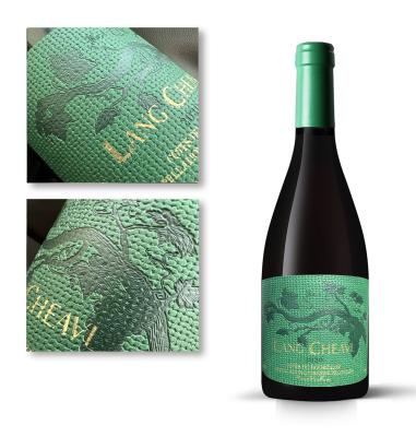 China Etiqueta privada de vino personalizada Negro Color Premium Oro de papel estampado de cuero Etiqueta de botella de vino rojo en venta