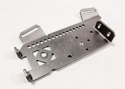Cina La parte della lamiera sottile dell'OEM ha premuto il metallo su ordinazione che timbra la tolleranza di montaggio modellata parte 0.02mm in vendita