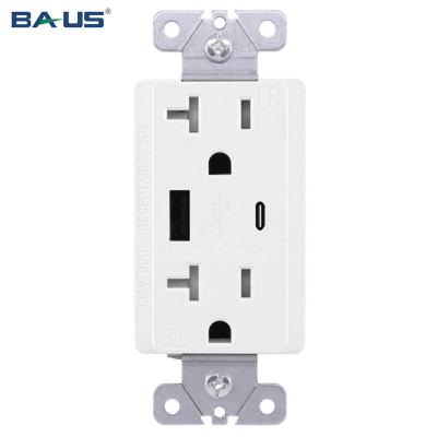 China Type A Type C Usb C USB Ports Outlet FTR20 Charging Type Outlet Smart Plug Alexa With White Color 3.6 Amp 20A High Speed Usb Charger Outlet for sale