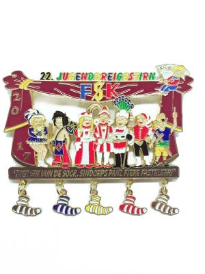 China germany popular orden supplier , Fakers pin badges ,Soft enamel badges makers kerppen carnival medal badges for sale