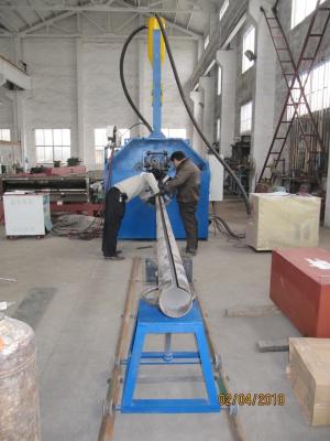 Chine 450 automatiques cousent la soudeuse, la machine de soudure de poteau d'éclairage 450/12000mm à vendre