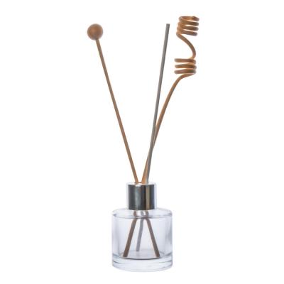 China Gift & Clear Empty Craft Bottles Aromatherapy 60ml Air Aroma Glass Oil Diffuser Bottles Office Use for sale