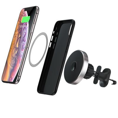 China Universal IOS Android Auto Battery Charger Mobile Phone Car Charger With Stand Suction for sale