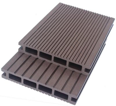 China Elegante WPC-Terrassendielen für zeitlose Schönheit im Freien zu verkaufen