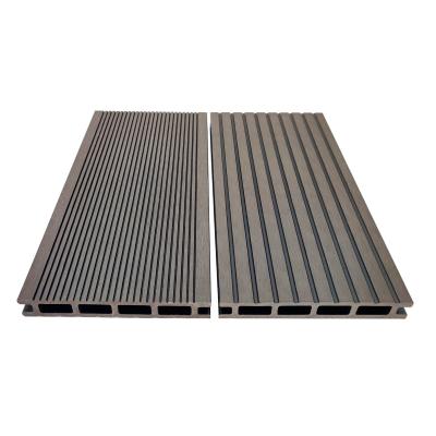中国 新技術 WPC デッキ 145*21mm 防虫複合デッキ 販売のため