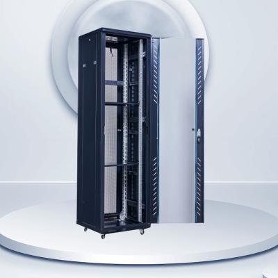China 2.0 Espessura 600*600 42U Standard 19 Inch Data Center Server Rack com personalização à venda
