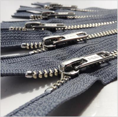 China Real #3 #5 #7 Excela #3 #5 #7 Resin & Gold Reversible Custom Reversible Metal Zipper Zipper Pulls for sale