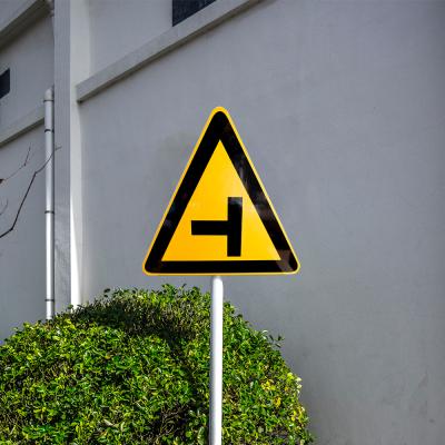 China Road Caution Road Traffic Speed Control Safety Board Warning Aluminum Triangle With Hi-force Reflective Direction Signal for sale