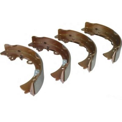 China Metal shipping and handling of CAR PARTS Brake Shoes 04495-0K070 04495-0K120 04495-0K090 for TOYOTA FORTUNER best quality manufacturer for sale