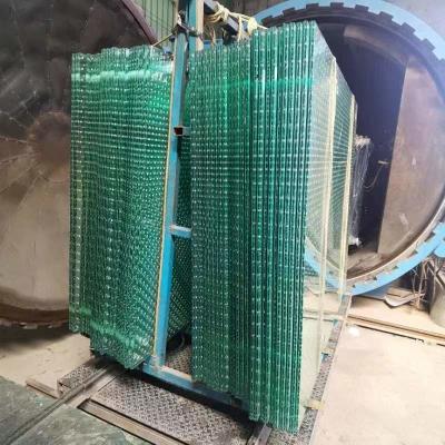 China Vidrio laminado templado sólido de impresión ultra clara fuerte vidrio laminado de seguridad para edificios de oficinas en venta