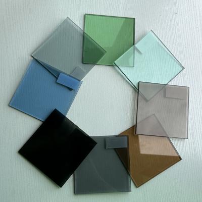 Chine Verre d'art trempé Solution esthétique et durable pour les intérieurs et les extérieurs à vendre