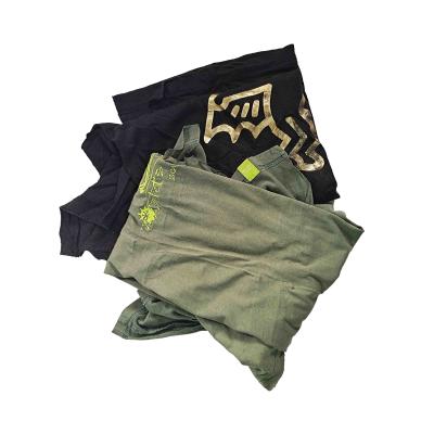 China Industrial Cleaning Soft Low Lint 25Kg 60cmTee Shirt Rags for sale