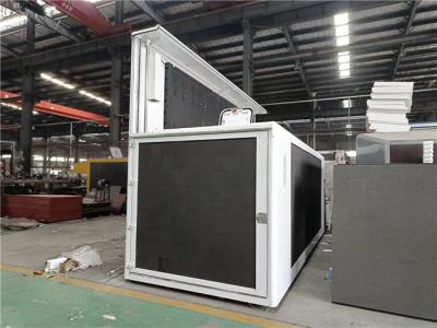중국 18ft 주도하는 빌보드 박스는 트럭 디지털 모바일 주도하는 차폐함에 장착했습니다 판매용