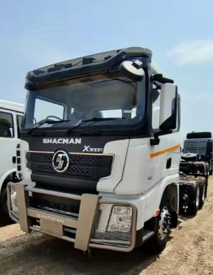 中国 トラクターヘッド ユーロ3 10 ホイラー SHACMAN 450hp X3000 6*4 トラクター トラック 中古 輸送 建設 販売のため