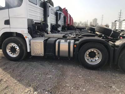 中国 SHACMAN トラクターヘッド 450HP 6X4 X3000 トラクタートラック タンザニアの右ドライブ 販売のため