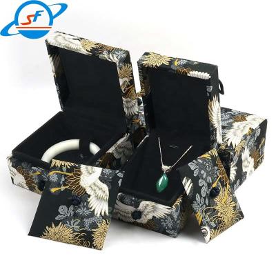 China Vintage Classic Jewelry Packaging Case Chinese Style Jewelry Packaging Box for sale
