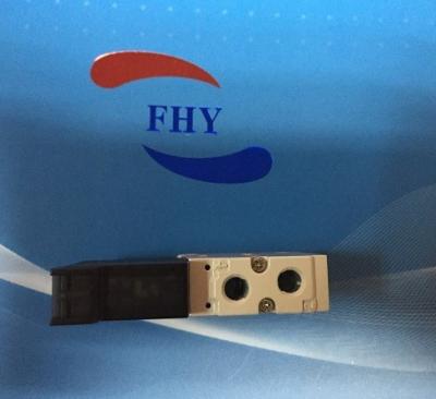China JUKI four-way solenoid valve/EJECTOR VQD1121W-5MO-M5-X7B for sale