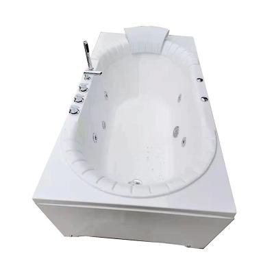 China Skirted People Three Side Bathtub For Sale Freestanding Fiberglass Whirlpool Jacuzzi Bathtub for sale