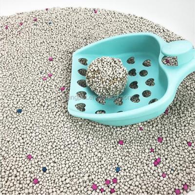 China Sustainable Bentonite Cat Litter Nature High Quality Fruity Smell Customized Fruity Smell for sale