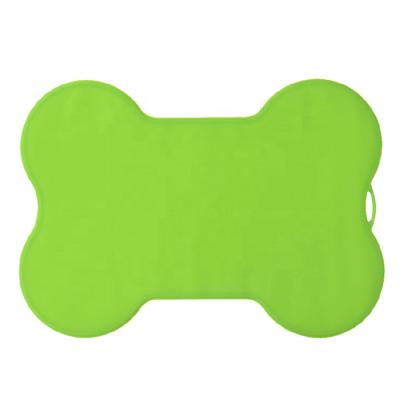 China Viable Silicone Bone Shaped Pet Feeding Mat Dog Puppy Cat Feeding Mat Pad Cute Silicone for sale