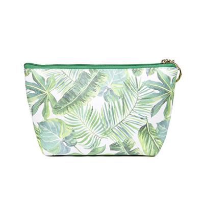 China Lady Fashion Manufacturer Makeup Bag PU Leather Travel Cosmetic Bags For Beach for sale