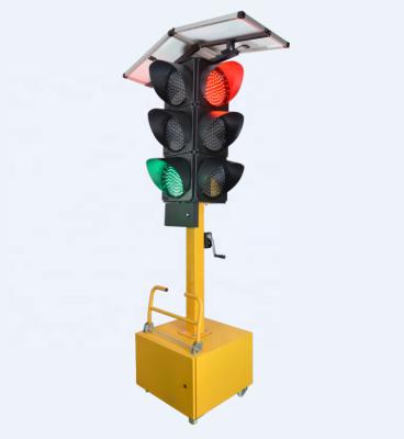 China 300mm Temporary Movable Four Aspect Solar Traffic Lights Lights Full Round for sale