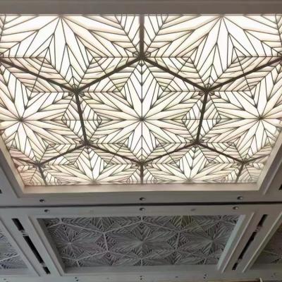 Chine Le revêtement perforé en métal de décoration intérieure panneau adapté aux besoins du client à vendre