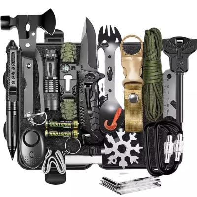 China Lightweight / Portable Survival Gear Kit, Emergency EDC Survival Tools All In 1 SOS Earthquake Aid Gear Fishing Hunting, Camping Hiking for sale