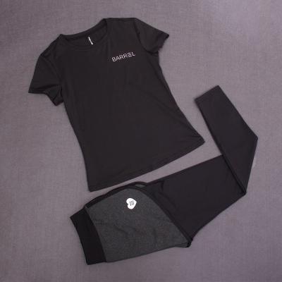 China CPG Global Women 2017 Spring Summer Quick Dry 2 Pieces Set Stretched Sports Shirt with Fake-Two Pieces Yoga Pant T1021 for sale
