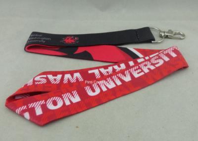 China Acolladores promocionales de la celebración que imprimen la cinta material del cuello de la mancha con el gancho de la torsión en venta