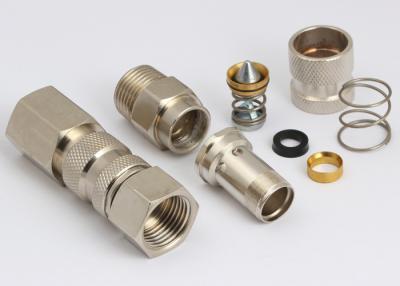 Cina Retto pneumatico conveniente 25KA dei giunti a disinnesto rapido LSQ-25 in ottone in vendita