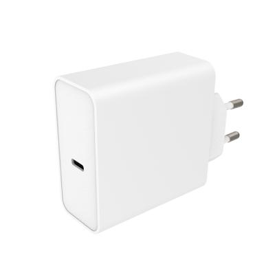 China 30W Charger Travel Charger Adapter USB Phone PD Wall Charger For Mobile Phone for sale