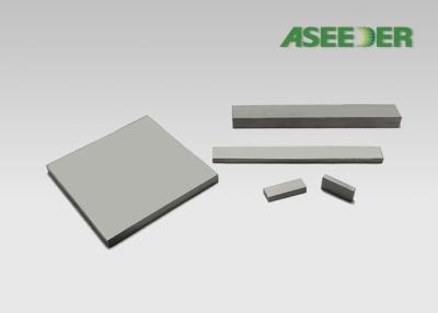 China O carboneto de tungstênio alto feito sob encomenda da resistência de desgaste K20 chapeia & descasca a barra lisa à venda