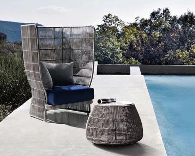 China Diseño moderno Instalaciones de ocio Sofá de jardín de Wicker Rattan Conjunto con mesa de café en venta