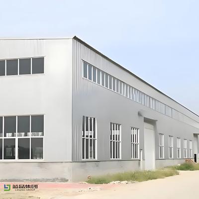 China Vorgefertigte Stahlkonstruktion Bauausstattung Hangar Lagerhaus Lagerhaus mit hoher seismischer Beständigkeit und Verpackung Lieferung zu verkaufen