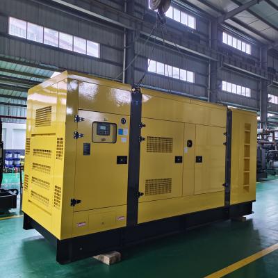 China Gerador diesel refrigerado a água de 300 kVA Gerador de energia industrial de 3 fases para fábrica e energia de reserva à venda