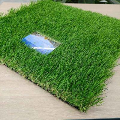 China Protección del medio ambiente Paisaje Césped artificial 40 mm Verde Césped sintético en venta