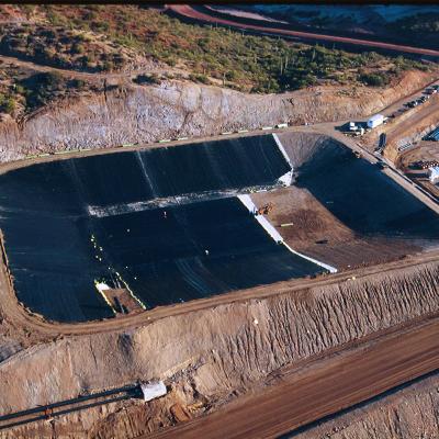 China Smooth / Textured HDPE / LLDPE / LDPE Geomembranes For Fish / Shrimp Farm Pond Liner for sale