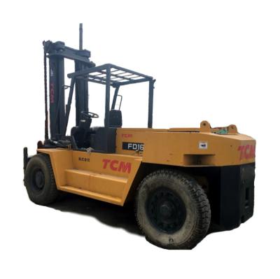 China Used construction material shops Japan TCM FD160 original wheel diesel forklift for construction machinery for sale