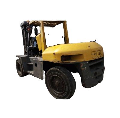 China Used Construction Material Stores Japan TCM FD100 Original Used Diesel Forklift For Construction Machinery for sale