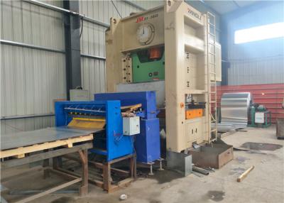 Chine DZ-CKW1500 DZ-CKW250 a perforé la maille de Mesh Machine 220 en métal/minute 0.1mm à vendre