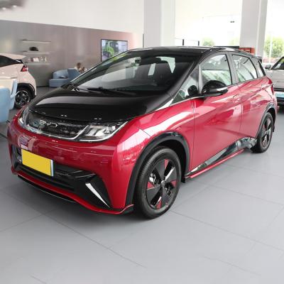 中国 成人用 BYD イルカハッチバック 電動PHEV 車 420KM 純電池走行距離 販売のため