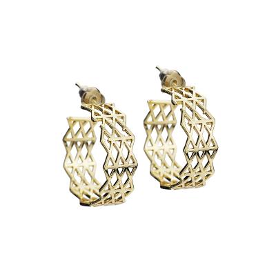 China Retro New CLASSIC Copper Minority Hollow Mesh Diamond Stud Earrings Personalized Fashion Earrings for sale