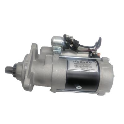 China Metal Daewoo Bus Engine Parts DL06 300516-00042S 65.26201-7075S Starter For Doosan for sale