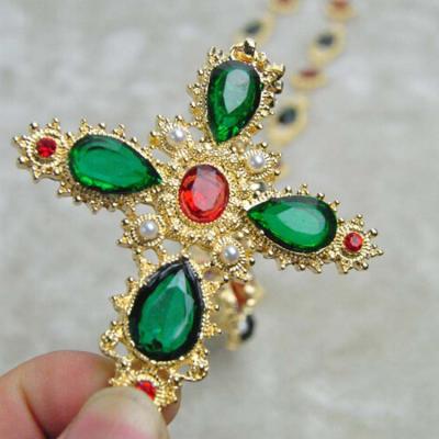 China FASHIONABLE Luxury Baroque Pearl Necklace Vintage Style Gold Plated Green Diamond Cross Necklace Women for sale