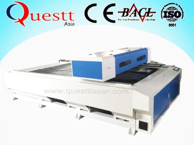 Chine laser en métal 300W coupant le tube de verre de CO2 de refroidissement par l'eau de machine de gravure à vendre