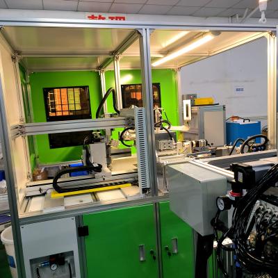 Chine 12-15 S/Pcs Cycle de fonctionnement O Machine de fabrication d'anneaux pour la découpe et le collage automatiques à vendre