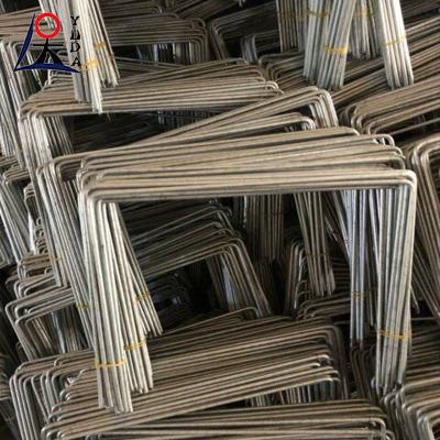 China Galvanized Steel Garden Ground Stakes U Shaped Nails Garden Sod Staples for sale