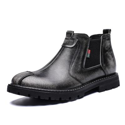 China Anti-Smell Gentlemen Cool Winter Boots Warm Classic Genuine Leather Shoes For Men Chelsea Boots Suede for sale