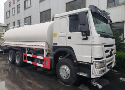 China Sinotruk Howo Sprinkler Water Tank Truck 20CBM 6 X 4 Euro 2 for sale